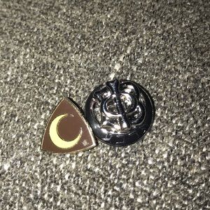 Gamma phi beta sorority pin for the ceremony